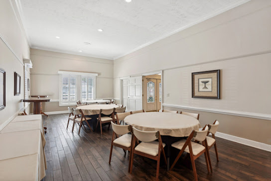 Woodstock Funeral Home gallery image 2